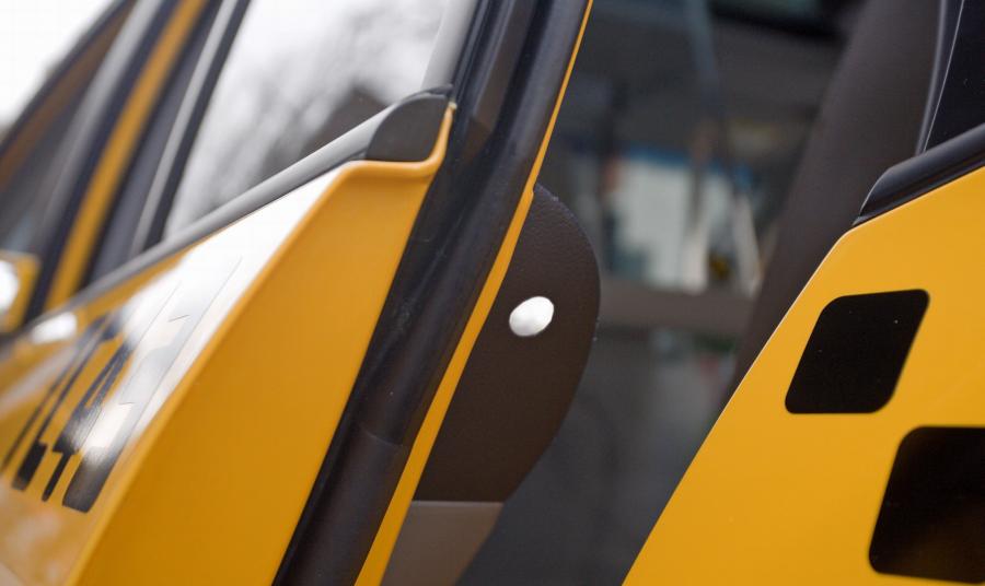  Kia Rondo Taxi 2007 года  (фото 12 из 45)